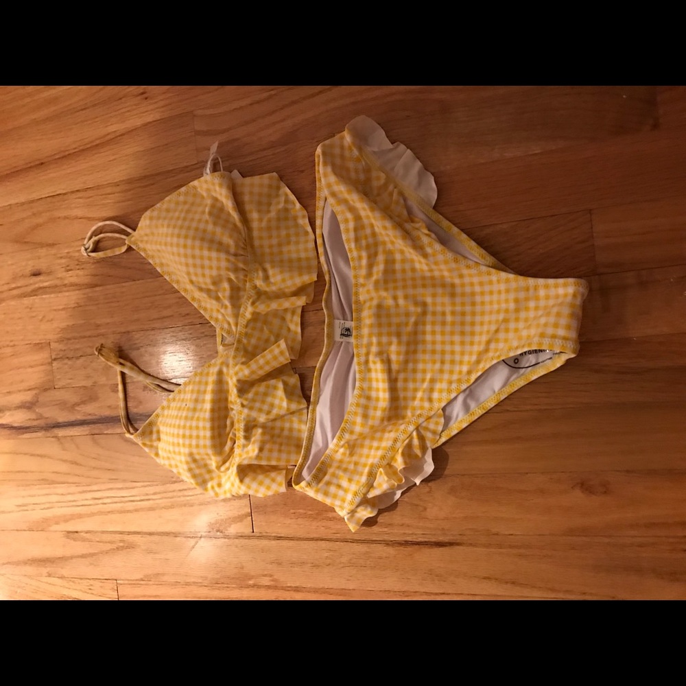 Yellow polka dot two piece swimsuit NWT